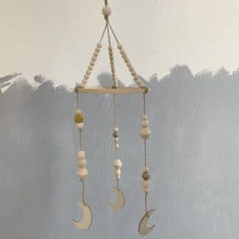 Mobile moon