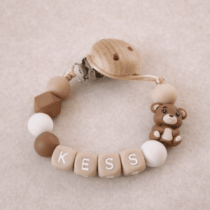 Speenkoord met naam ‘Seff’ - wit/bruin/zand met beertje