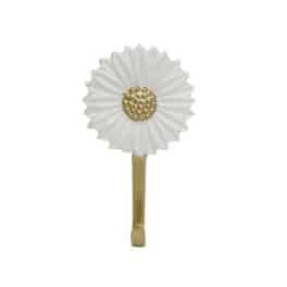 Daisy hook enamel