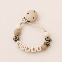 Speenkoord met naam ‘Romée’ - zand/mocca/panter