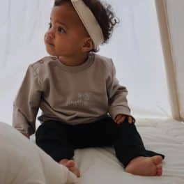 Sweater daisy met naam