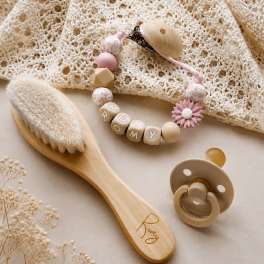 Kraamcadeau met naam - Cadeauset roze €25