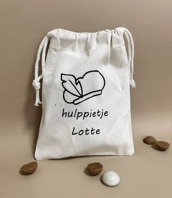 PEPERNOTENZAKJE | Hulppietje (naam)