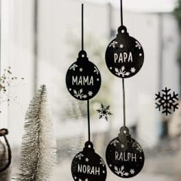 HERBRUIKBARE RAAMSTICKER | Kerstbal met naam