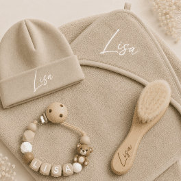 Kraamcadeau met naam - Cadeauset zand €40 badstof