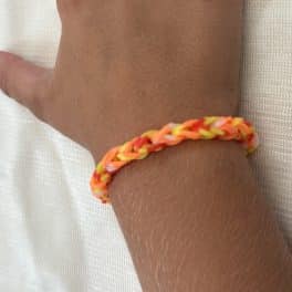 Loom bandje Lava
