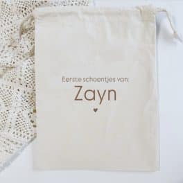 BEWAARZAKJE | Eerste schoentjes van Zayn
