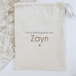 BEWAARZAKJE | Extra kledingsetje van Zayn