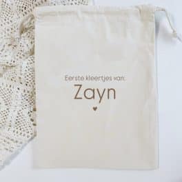BEWAARZAKJE | Eerste kleertjes van Zayn