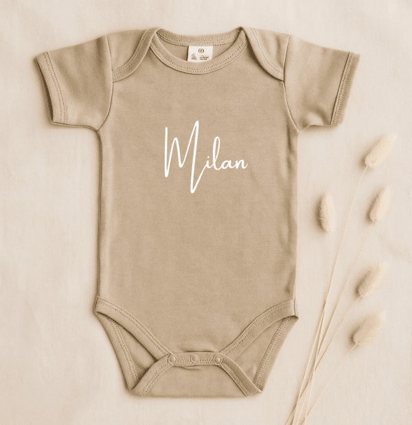 Romper naam met sierletters