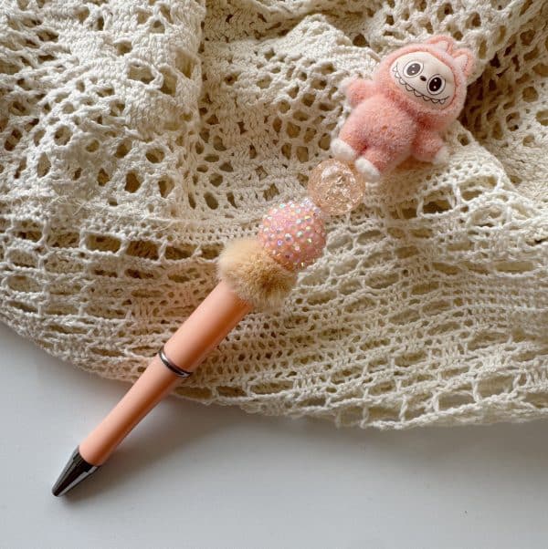Zalmroze pen