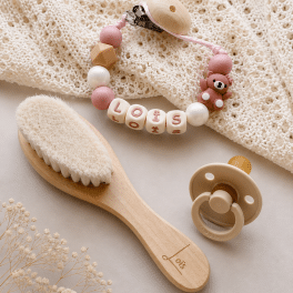 Kraamcadeau met naam - Cadeauset roze beertje
