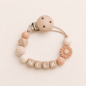 Speenkoord met naam ‘ Nela’  -  Zalm roze / Zand / Madelief