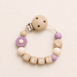 Speenkoord met naam ‘ Femm’  -  Paars / Beige / Madelief